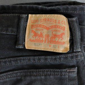 Levi's 517 Bootcut Jeans